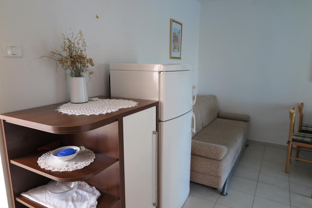 Apartment Omerovic ノヴァリャ エクステリア 写真